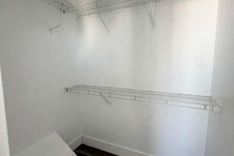 Condo in Lauderhill, Florida, 3 bedrooms № 2087065 - photo 24