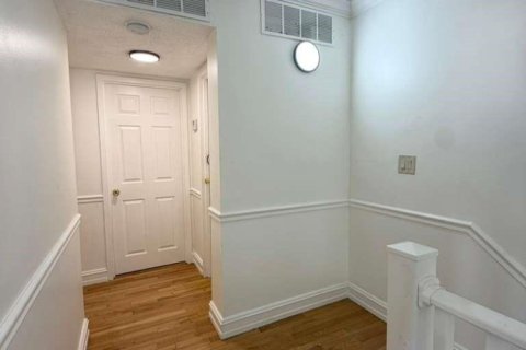 Condo in Lauderhill, Florida, 3 bedrooms № 2087065 - photo 16