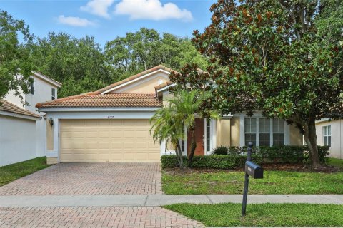 House in Orlando, Florida 4 bedrooms, 189.43 sq.m. № 1908530 - photo 1
