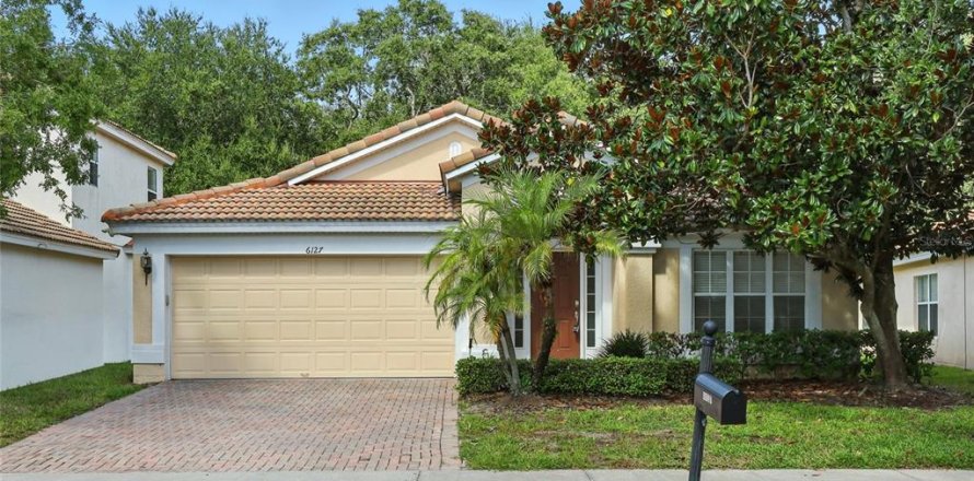 House in Orlando, Florida 4 bedrooms, 189.43 sq.m. № 1908530