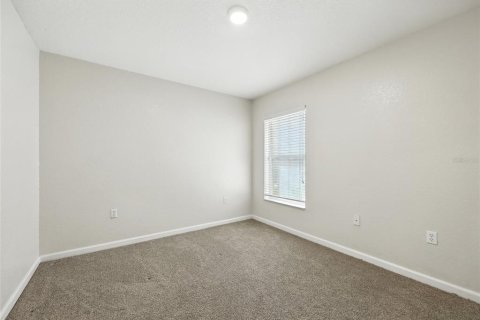 House in Orlando, Florida 4 bedrooms, 189.43 sq.m. № 1908530 - photo 26