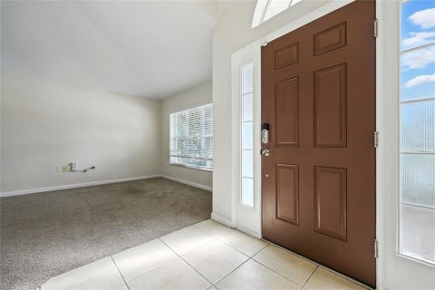House in Orlando, Florida 4 bedrooms, 189.43 sq.m. № 1908530 - photo 9