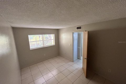 Commercial property in South Pasadena, Florida 820.7 sq.m. № 2409857 - photo 10