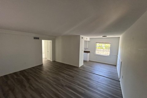 Commercial property in South Pasadena, Florida 820.7 sq.m. № 2409857 - photo 6