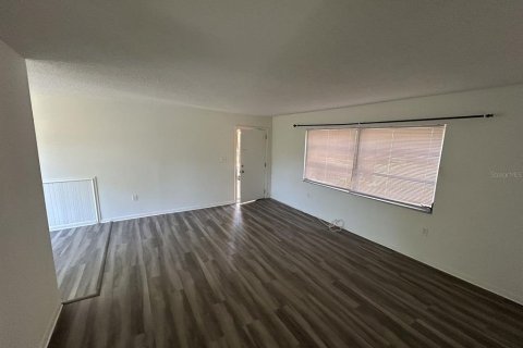 Commercial property in South Pasadena, Florida 820.7 sq.m. № 2409857 - photo 14