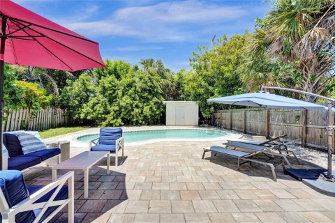 House in Fort Lauderdale, Florida 3 bedrooms, 120.4 sq.m. № 1875391 - photo 12