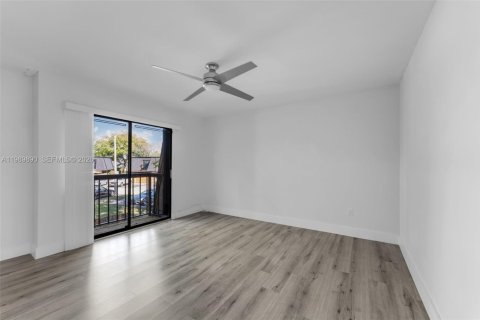 Copropriété à vendre à Miami, Floride: 3 chambres, 135.82 m2 № 2057944 - photo 20
