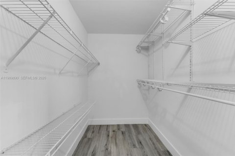 Copropriété à vendre à Miami, Floride: 3 chambres, 135.82 m2 № 2057944 - photo 23