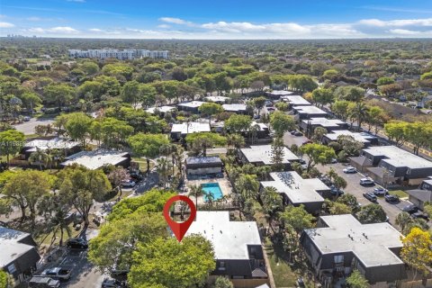 Copropriété à vendre à Miami, Floride: 3 chambres, 135.82 m2 № 2057944 - photo 26
