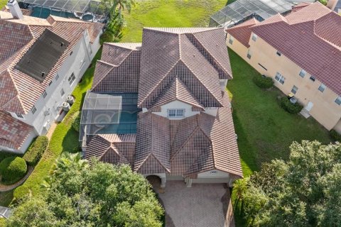House in Davenport, Florida 4 bedrooms, 400.13 sq.m. № 1918964 - photo 3
