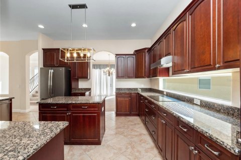 House in Davenport, Florida 4 bedrooms, 400.13 sq.m. № 1918964 - photo 25
