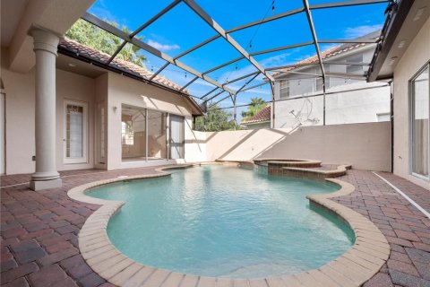 House in Davenport, Florida 4 bedrooms, 400.13 sq.m. № 1918964 - photo 11