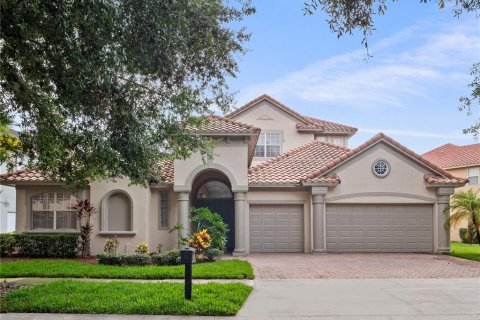 House in Davenport, Florida 4 bedrooms, 400.13 sq.m. № 1918964 - photo 1