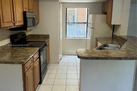 Copropriété à louer à Sunrise, Floride: 1 chambre, 70.05 m2 № 1957690 - photo 7