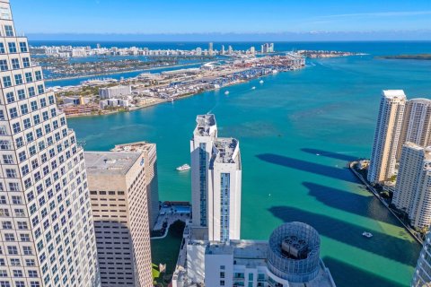 Condominio en Miami, Florida, 3 dormitorios  № 2034739