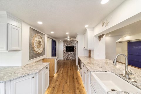 House in Fort MC Coy, Florida 4 bedrooms, 202.34 sq.m. № 1906339 - photo 19