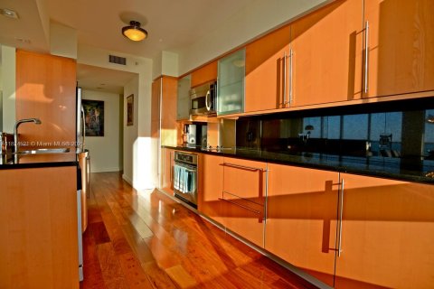 Copropriété à louer à Miami Beach, Floride: 2 chambres, 122.82 m2 № 1936798 - photo 3