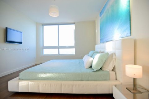 Copropriété à louer à Miami Beach, Floride: 2 chambres, 122.82 m2 № 1936798 - photo 10