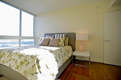 Copropriété à louer à Miami Beach, Floride: 2 chambres, 122.82 m2 № 1936798 - photo 13