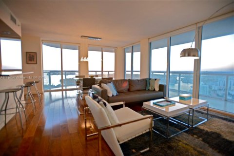 Copropriété à louer à Miami Beach, Floride: 2 chambres, 122.82 m2 № 1936798 - photo 8