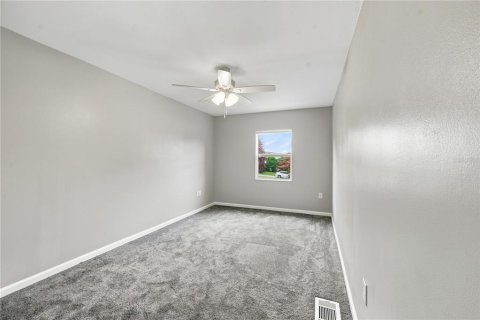 House in Lakeland, Florida 5 bedrooms, 175.03 sq.m. № 2290770 - photo 26