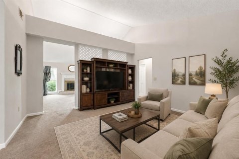 House in Lakeland, Florida 5 bedrooms, 175.03 sq.m. № 2290770 - photo 7