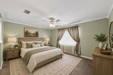 House in Lakeland, Florida 5 bedrooms, 175.03 sq.m. № 2290770 - photo 12
