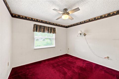 House in Lakeland, Florida 5 bedrooms, 175.03 sq.m. № 2290770 - photo 20