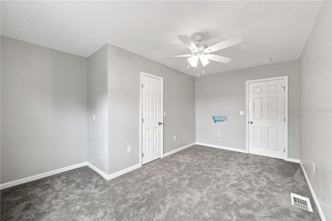 House in Lakeland, Florida 5 bedrooms, 175.03 sq.m. № 2290770 - photo 25