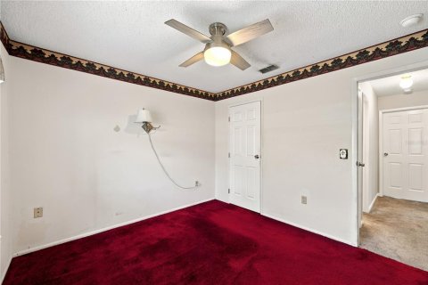 House in Lakeland, Florida 5 bedrooms, 175.03 sq.m. № 2290770 - photo 19