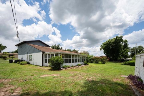 House in Lakeland, Florida 5 bedrooms, 175.03 sq.m. № 2290770 - photo 3