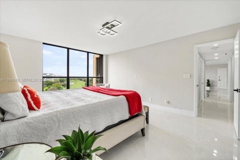 Купить кондоминиум в Бока-Ратон, Флорида 3 спальни, № 2062952 - фото 19