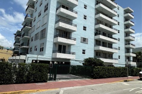 Condo à Miami Beach, Floride, 1 chambre № 2425167
