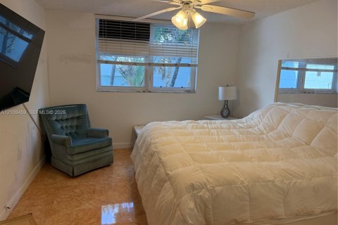Copropriété à louer à Miami Beach, Floride: 1 chambre, 66.89 m2 № 2425167 - photo 5