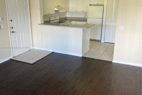 Condo in Fort Lauderdale, Florida, 1 bedroom № 2082581 - photo 12