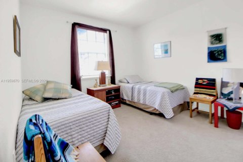 Touwnhouse à vendre à Doral, Floride: 3 chambres, 208.57 m2 № 2022049 - photo 24