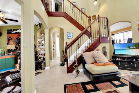 Touwnhouse à vendre à Doral, Floride: 3 chambres, 208.57 m2 № 2022049 - photo 8