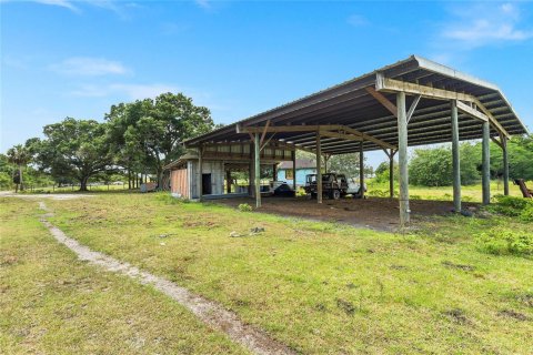 Commercial property in St. Lucie, Florida № 2194533 - photo 8