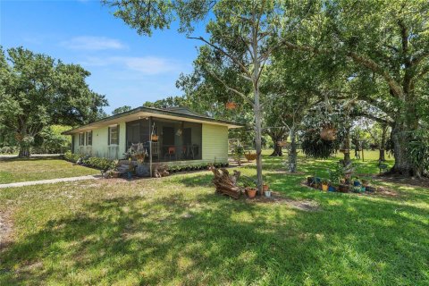 Commercial property in St. Lucie, Florida № 2194533 - photo 5