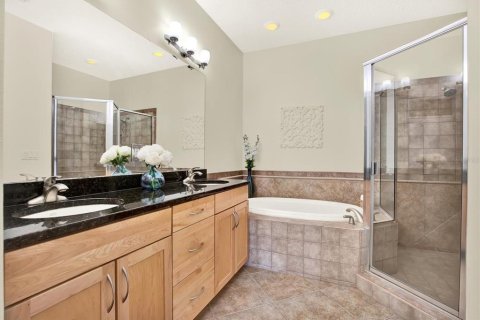 Condo in Tampa, Florida, 3 bedrooms  № 1847173 - photo 11