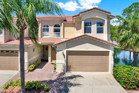 Condo in Tampa, Florida, 3 bedrooms  № 1847173 - photo 1
