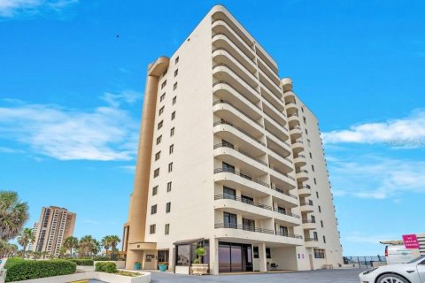 Condo à Daytona Beach Shores, Floride, 2 chambres  № 2354556