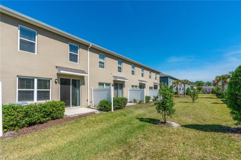 Townhouse in Port Orange, Florida 3 bedrooms, 150.87 sq.m. № 2107572 - photo 29