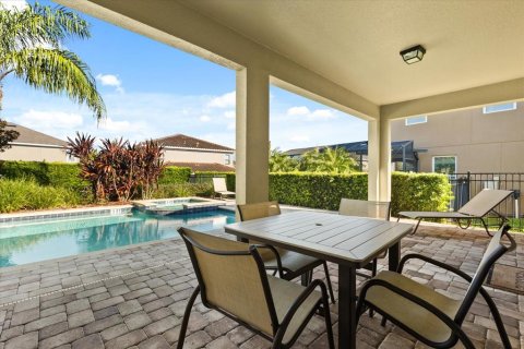 Casa en venta en Kissimmee, Florida, 6 dormitorios, 287.9 m2 № 1914499 - foto 30