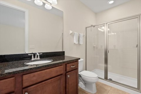 Casa en venta en Kissimmee, Florida, 6 dormitorios, 287.9 m2 № 1914499 - foto 22
