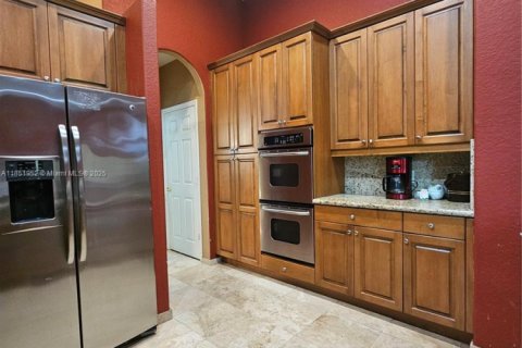 Casa en venta en Miramar, Florida, 5 dormitorios, 260.5 m2 № 1874743 - foto 30