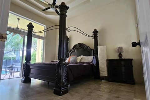 Casa en venta en Miramar, Florida, 5 dormitorios, 260.5 m2 № 1874743 - foto 10