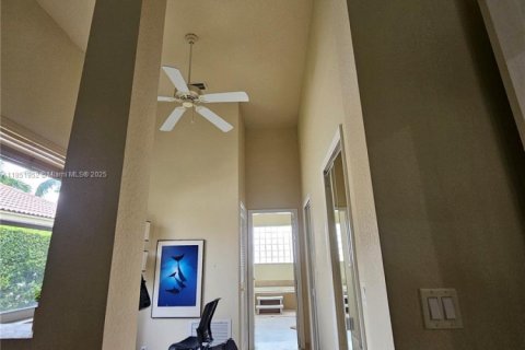 Casa en venta en Miramar, Florida, 5 dormitorios, 260.5 m2 № 1874743 - foto 22