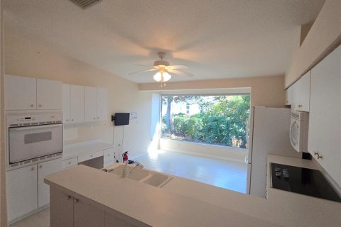 Villa ou maison à vendre à New Port Richey, Floride: 3 chambres, 170.38 m2 № 2122171 - photo 4