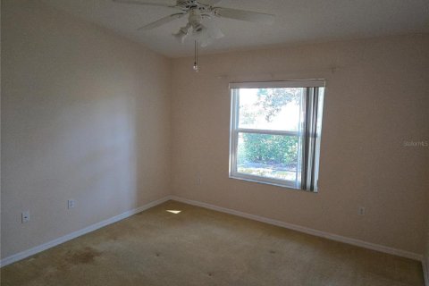 Villa ou maison à vendre à New Port Richey, Floride: 3 chambres, 170.38 m2 № 2122171 - photo 11